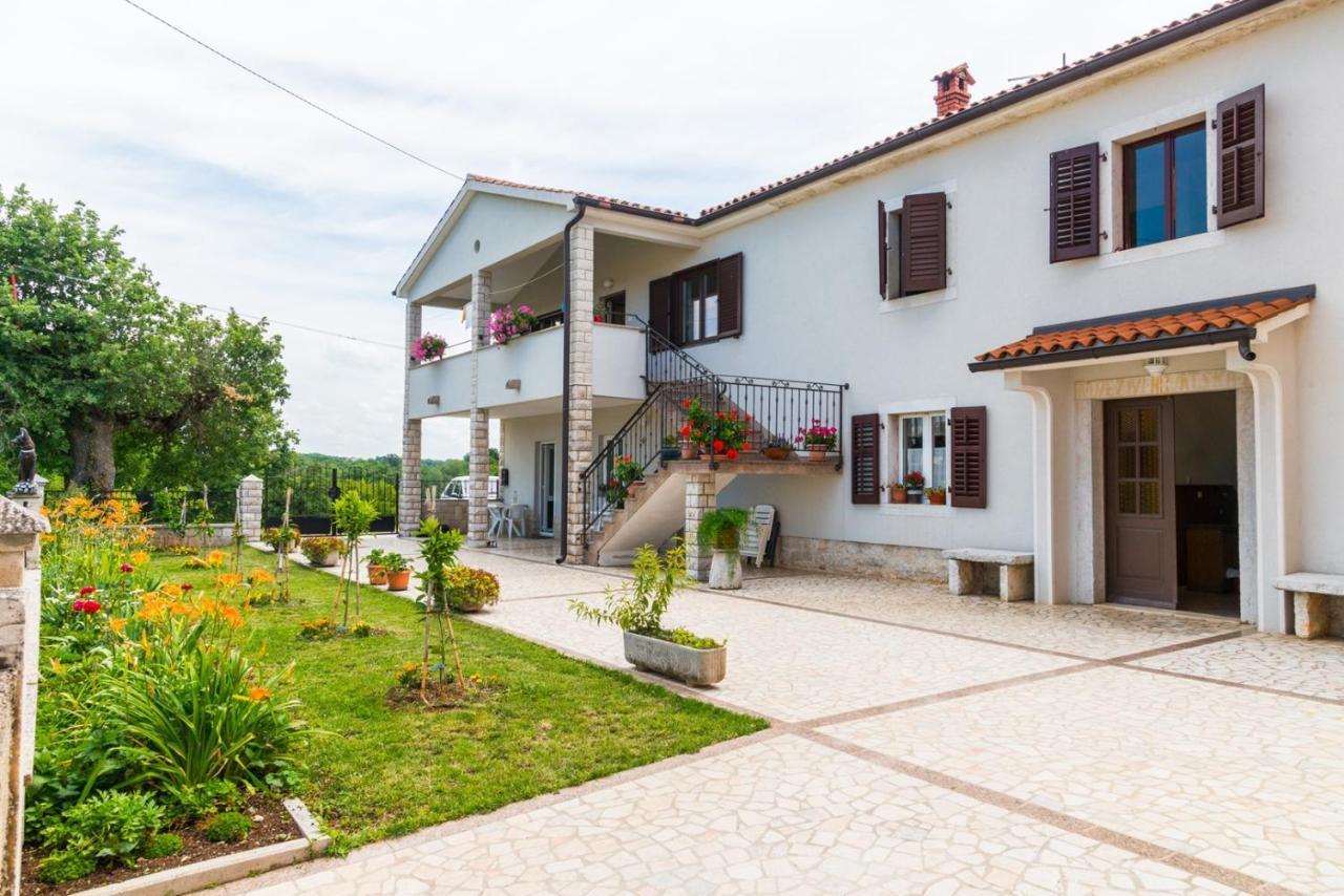 Lovely House Lindi In Poreč Eksteriør bilde